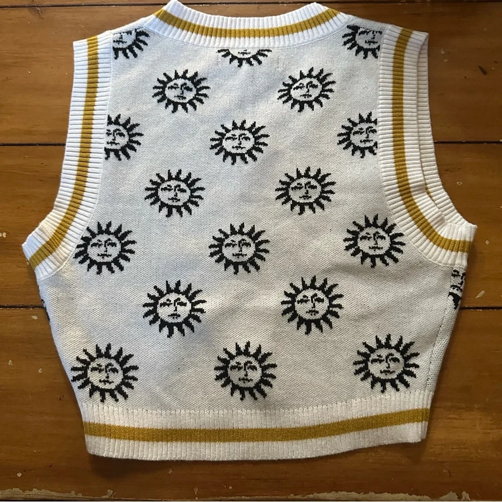 Urban Outfitters White and Gold Sun Sweater Vest, Retro, Y2K inspired, SZ S - Picture 3 of 4